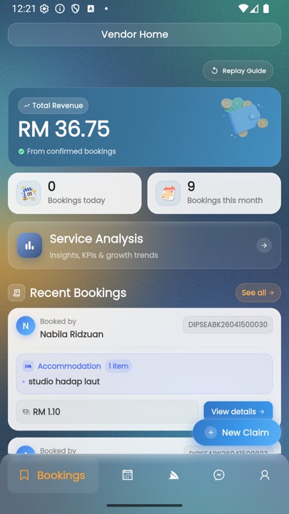 Dipsea vendor app — Vendor Home dashboard showing Total Revenue, Bookings today, Bookings this month, and Recent Bookings list
